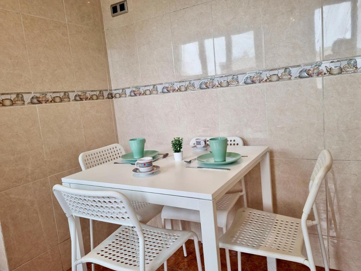 Apartamento Daniel Zaragoza Bagian luar foto