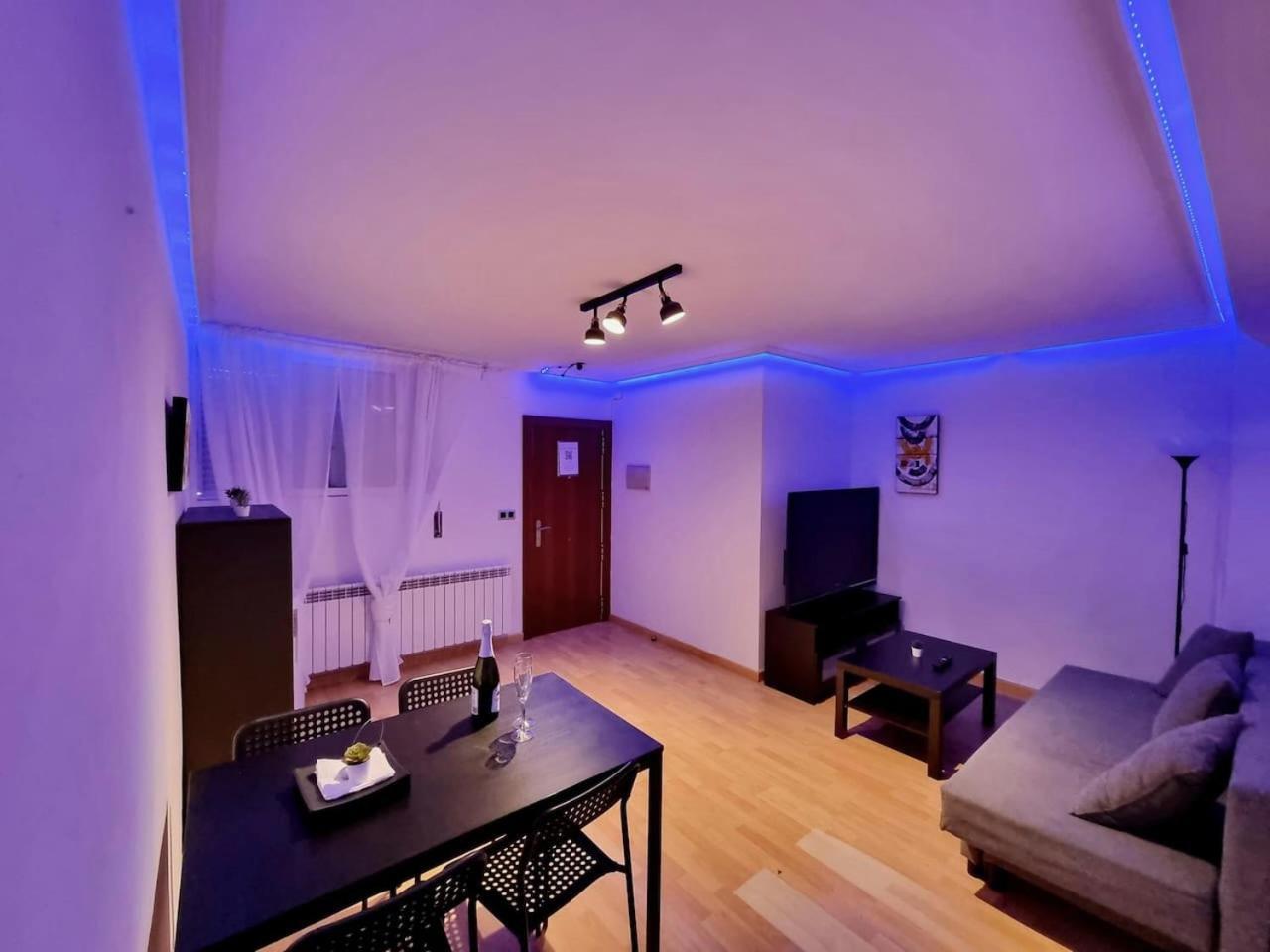 Apartamento Daniel Zaragoza Bagian luar foto